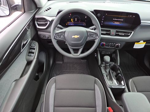 New 2026 Chevrolet TrailBlazer LS AWD/4WD image 22