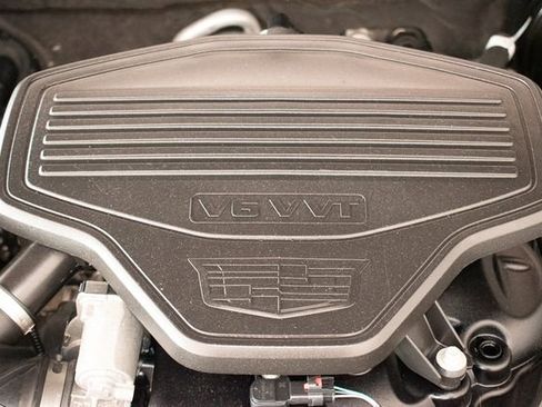 Used 2023 Cadillac XT6 Sport w/ LPO, Floor Liner Package AWD/4WD image 4