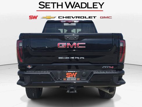 New 2026 GMC Sierra 2500 AT4 w/ AT4 Premium Plus Package AWD/4WD image 6