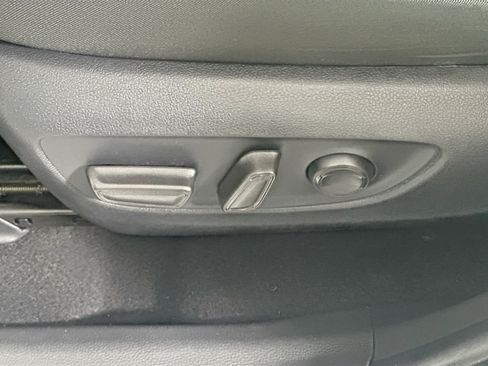 Used 2025 Toyota RAV4 XLE w/ Convenience Package FWD image 13