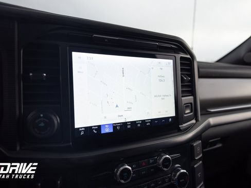 Used 2025 Ford F150 Platinum image 37