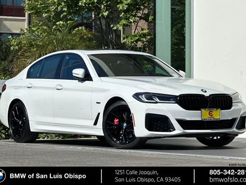 Used 2023 BMW 530e w/ M Sport Package image 1