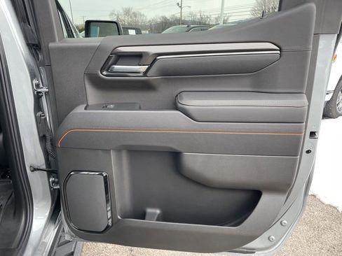 Used 2025 GMC Sierra 1500 AT4 w/ AT4 Premium Package image 40