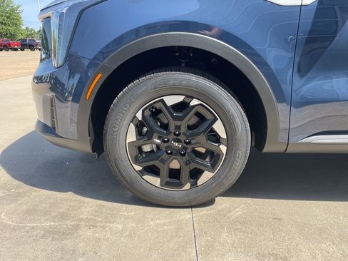 New 2026 Kia Sorento S AWD/4WD image 16