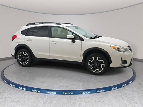 Used 2016 Subaru Crosstrek 2.0i Premium image 5