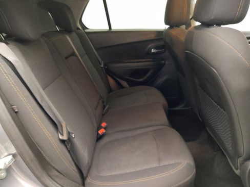 Used 2020 Chevrolet Trax LS w/ Tint and Cruise Package FWD image 19