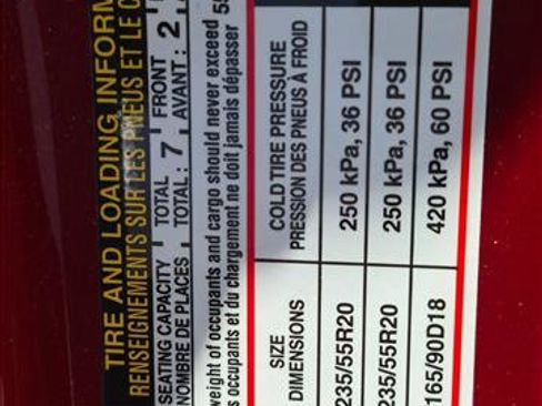 Used 2020 Toyota Highlander Limited FWD image 14