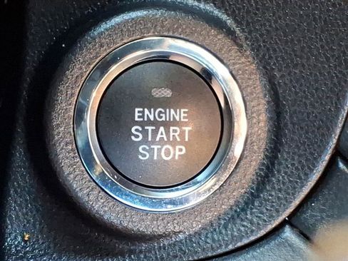 Used 2025 Subaru Outback Wilderness image 21