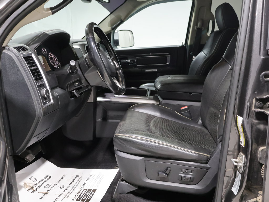 Used 2015 RAM 2500 Limited AWD/4WD image 10