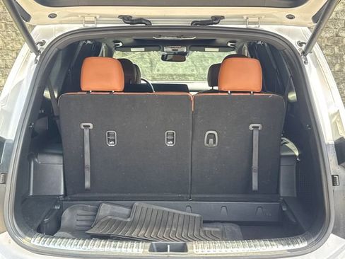Used 2023 Kia Telluride SX X-Line AWD/4WD image 13