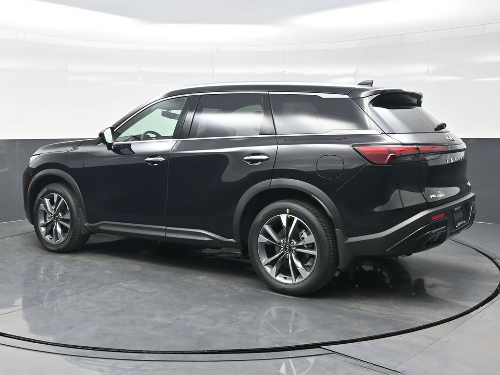 Certified 2025 INFINITI QX60 Luxe w/ Vision Package AWD/4WD image 4