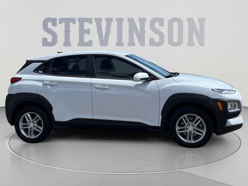 Used 2020 Hyundai Kona SE AWD/4WD image 6