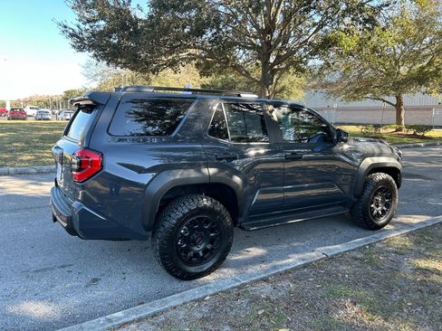 Certified 2025 Toyota 4Runner TRD Off-Road Premium image 5