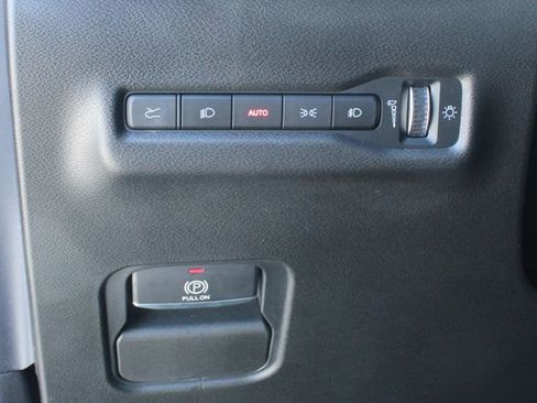 Used 2024 Jeep Wagoneer Launch Edition AWD/4WD image 16