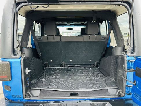 Used 2016 Jeep Wrangler Unlimited Sport image 20