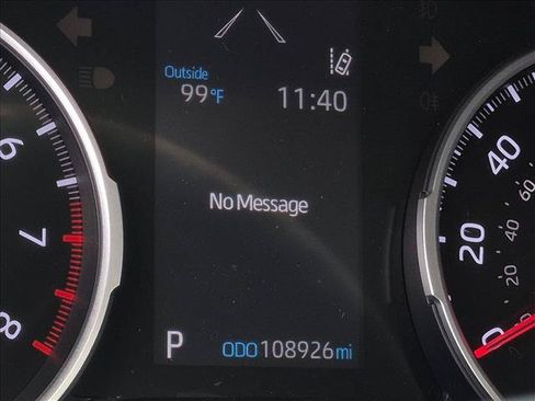 Used 2019 Toyota RAV4 XLE FWD image 10