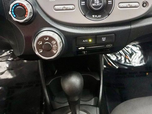 Used 2013 Honda Fit image 15