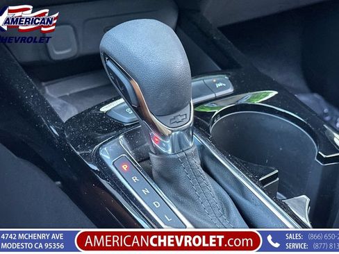 Used 2026 Chevrolet Trax ACTIV w/ Sunroof Package FWD image 28