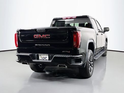 Used 2021 GMC Sierra 1500 AT4 w/ AT4 Value Package AWD/4WD image 8