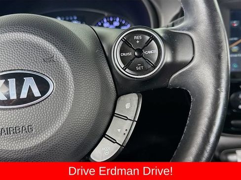 Used 2015 Kia Soul ! w/ Sun & Sound Package FWD image 14