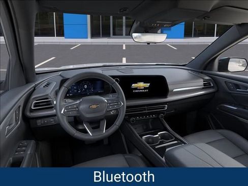 New 2026 Chevrolet Traverse LT image 17