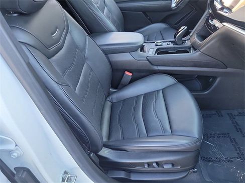 Certified 2022 Cadillac XT6 Premium Luxury w/ Platinum Package image 20