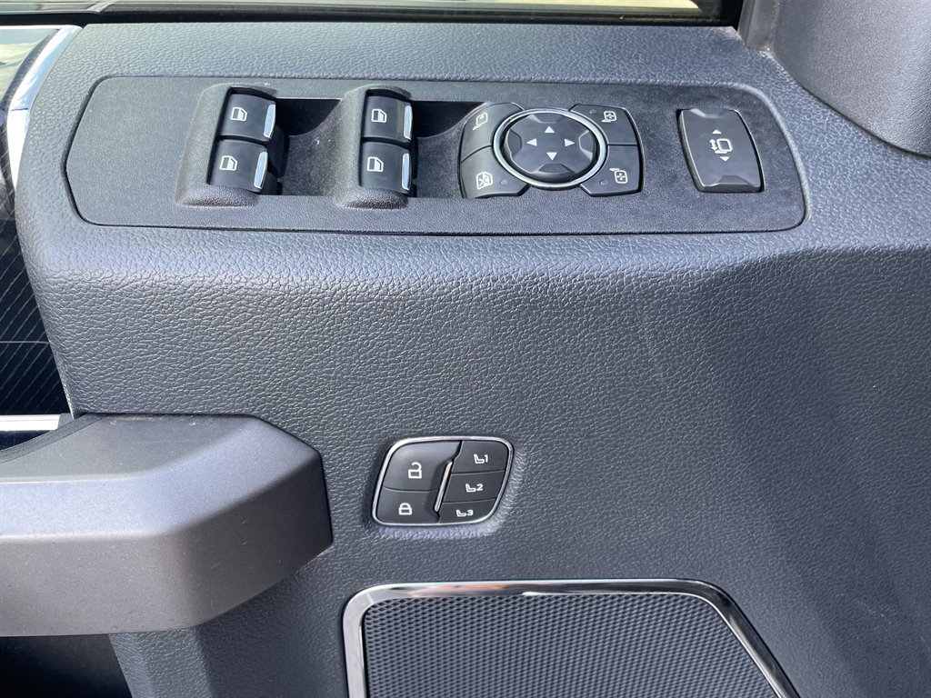 Used 2022 Ford F250 Platinum AWD/4WD image 36