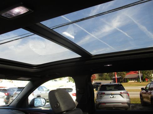 New 2026 Chevrolet Traverse Z71 image 14