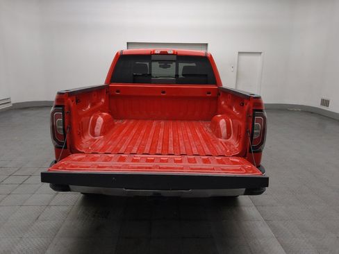 Used 2017 GMC Sierra 1500 SLT w/ SLT Preferred Package AWD/4WD image 29