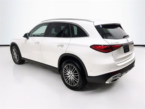 Certified 2025 Mercedes-Benz GLC 300 GLC 300 image 7
