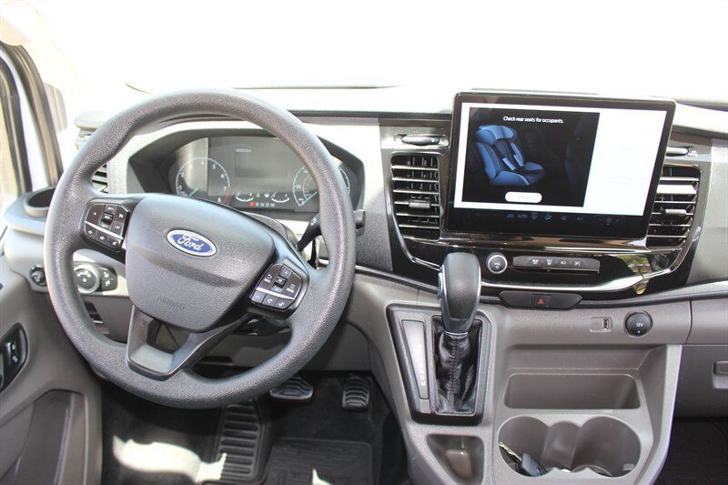 Used 2023 Ford Transit 350 XLT RWD image 16