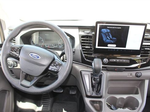 Used 2023 Ford Transit 350 XLT RWD image 16