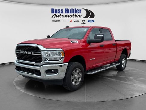 Used 2024 RAM 2500 Big Horn w/ Safety Group AWD/4WD image 1