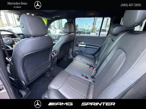 Used 2022 Mercedes-Benz GLB 250 4MATIC image 21