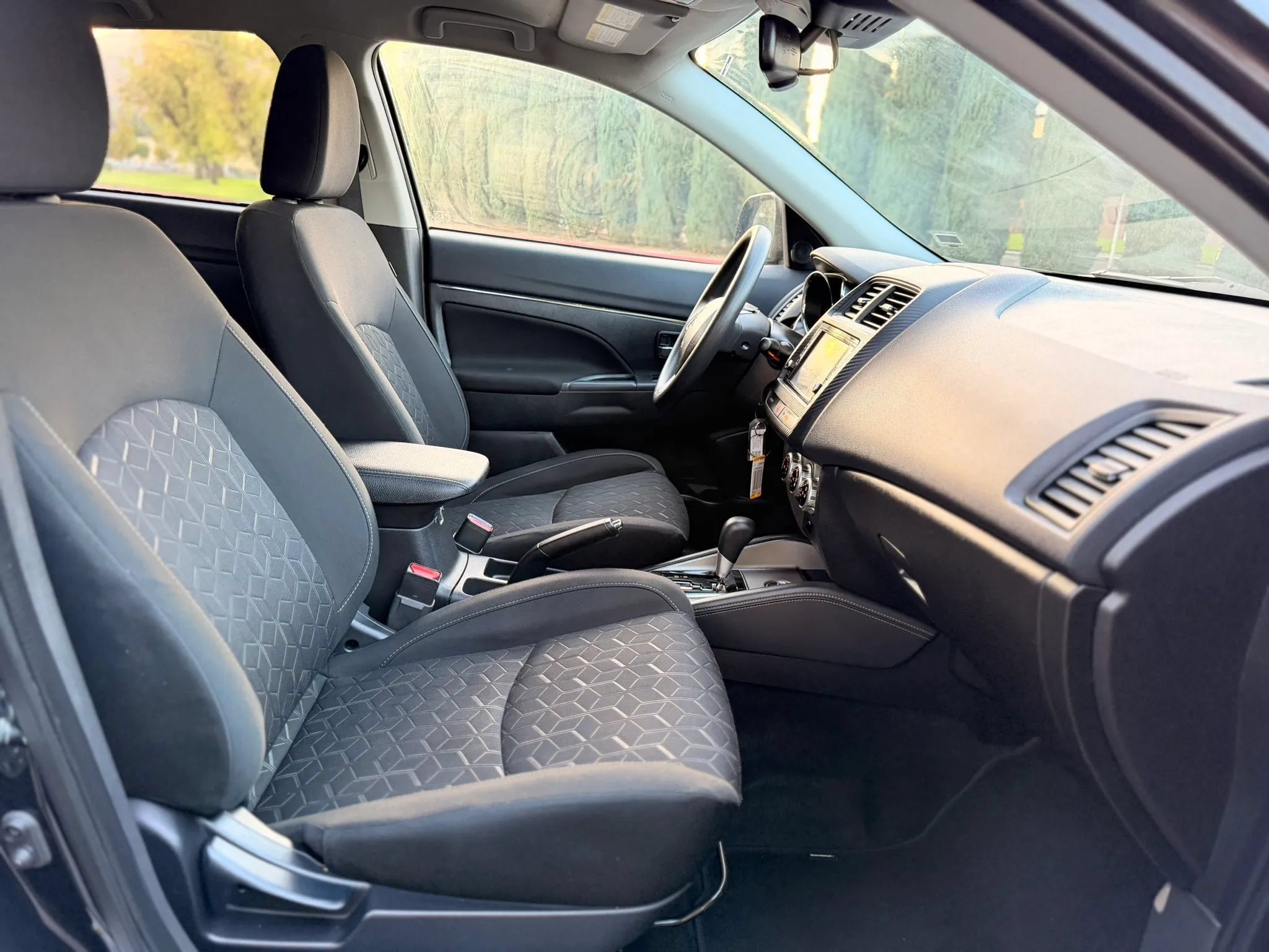 Used 2024 Mitsubishi Outlander Sport AWD image 13