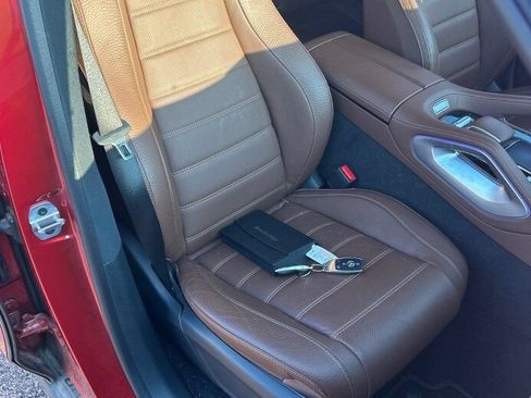 Used 2024 Mercedes-Benz GLS 450 4MATIC image 14