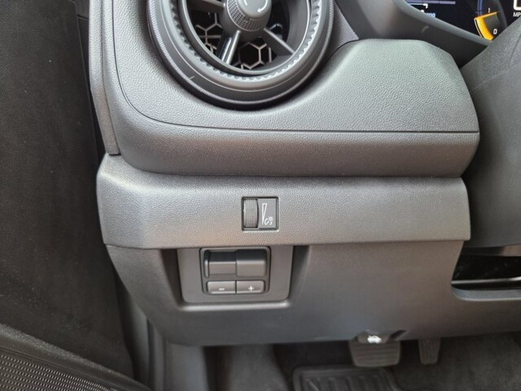 Used 2026 Chevrolet Colorado Trail Boss AWD/4WD image 27
