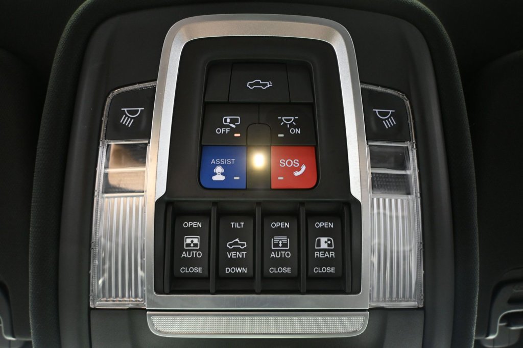 Used 2021 RAM 1500 Limited AWD/4WD image 28
