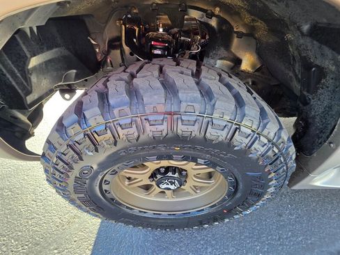 Used 2000 Lexus LX 470 4WD image 57