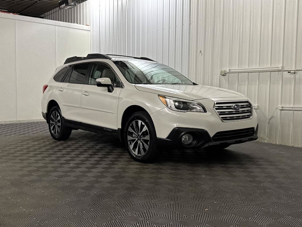 Used 2017 Subaru Outback 2.5i Limited AWD/4WD image 27