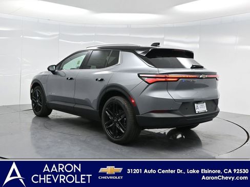 New 2026 Chevrolet Equinox EV LT w/ LPO, Blackout Package AWD/4WD image 5