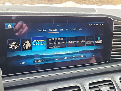 Used 2025 Mercedes-Benz GLE 53 AMG AMG GLE 53 image 27