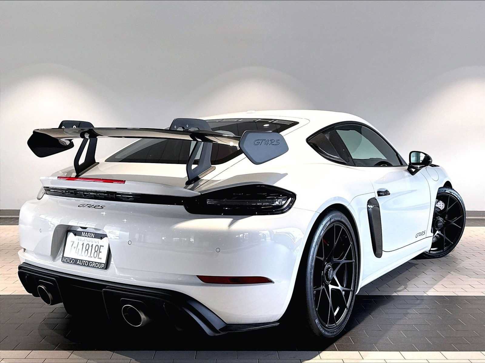 Used 2023 Porsche 718 Cayman GT4 RS RWD image 10
