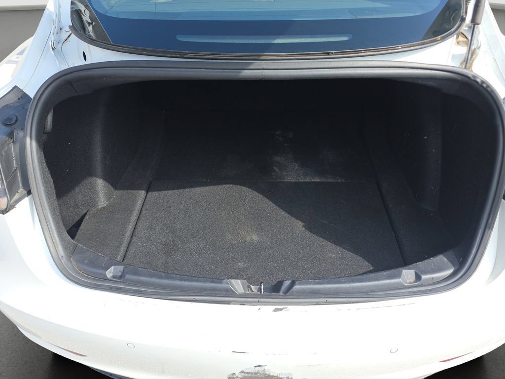 Used 2022 Tesla Model 3 Long Range AWD/4WD image 14