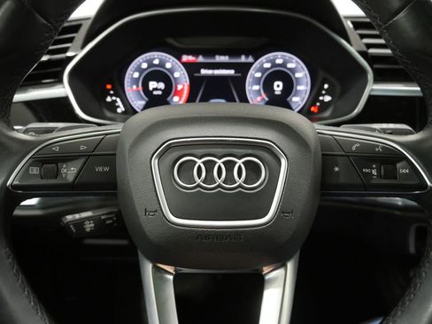 Used 2021 Audi Q3 2.0T Premium Plus w/ Premium Plus Package AWD/4WD image 17