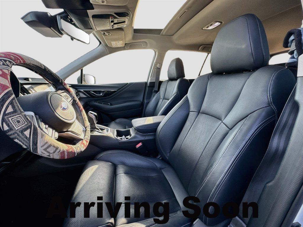 Used 2023 Subaru Outback Touring AWD/4WD image 6