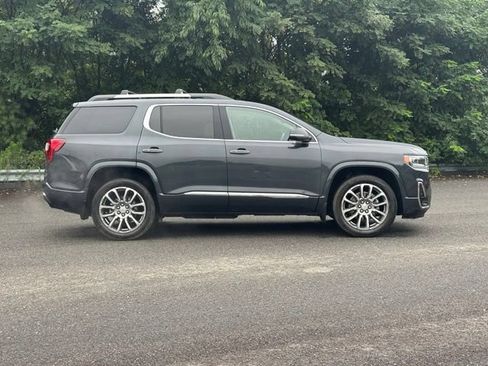 Used 2023 GMC Acadia Denali w/ Denali Ultimate Package AWD/4WD image 8