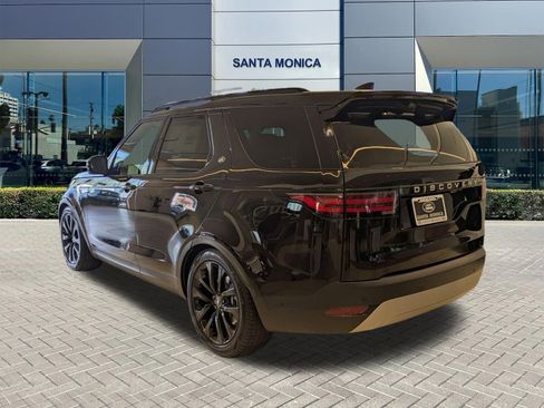 New 2026 Land Rover Discovery S AWD/4WD image 6