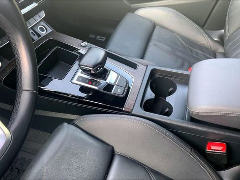 Certified 2023 Audi Q5 2.0T Premium w/ Convenience Package image 17