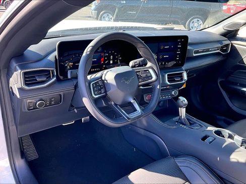New 2025 Ford Mustang Premium image 6